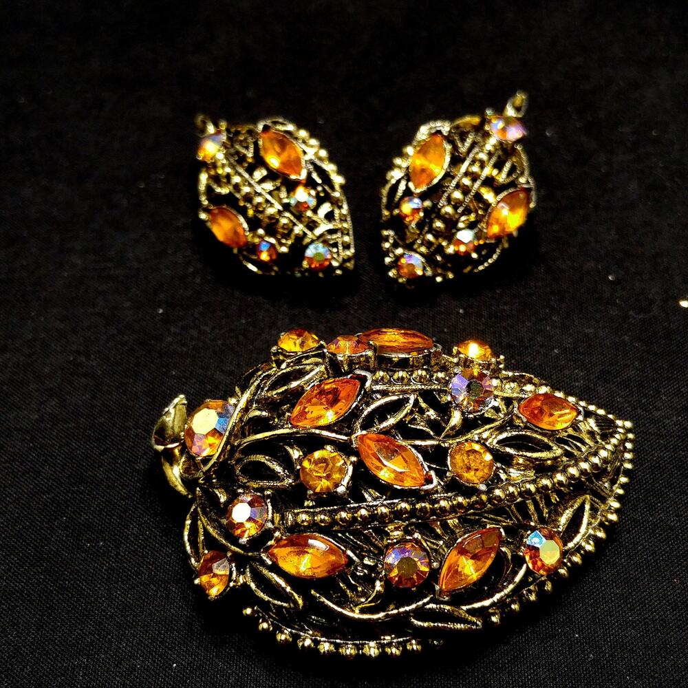 Vintage Topaz AB Rhinestone Leaf Brooch Earrings Set Domed Gold Tone